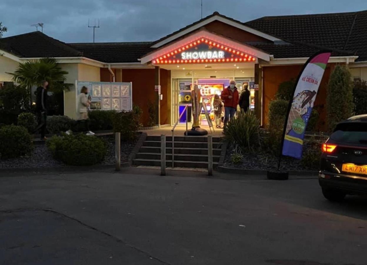 Private Rented Caravan Situated At Southview Holiday Park Winthorpe  외부 사진