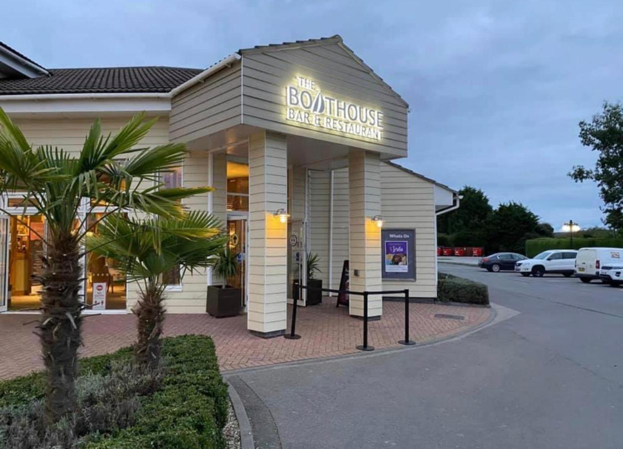 Private Rented Caravan Situated At Southview Holiday Park Winthorpe  외부 사진
